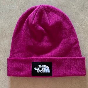 The North Face women beanie pink